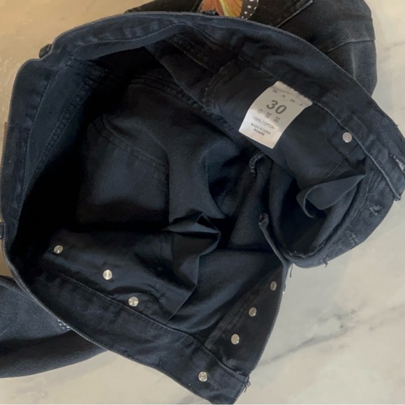 MNML Slim Straight Graphic Butterfly Jeans. - Picture 6 of 14